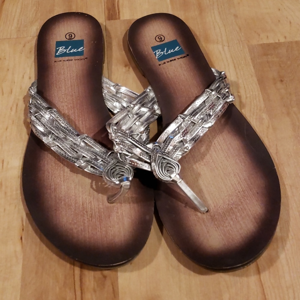 Hardly worn sandals